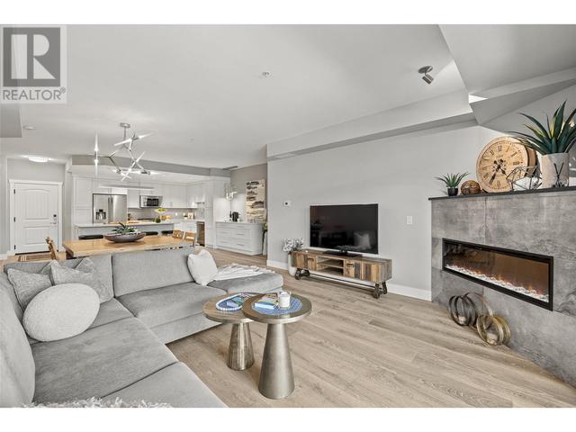 310 - 3865 Truswell Rd, Condo with 2 bedrooms, 2 bathrooms and 1 parking in Kelowna BC | Image 13