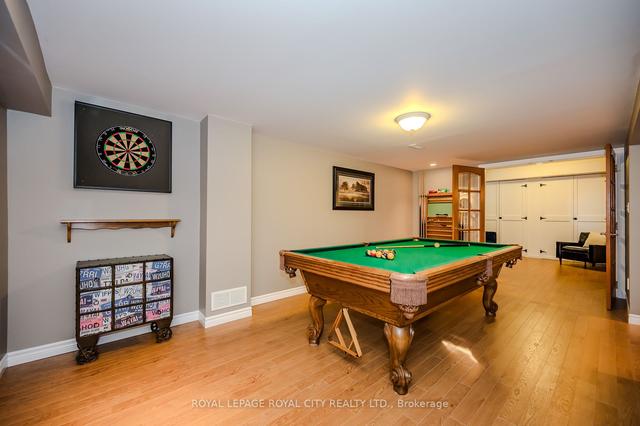 103 Cedarvale Ave, House detached with 4 bedrooms, 3 bathrooms and 3 parking in Guelph ON | Image 17
