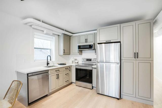 MAIN - 112 Braemar Ave, House semidetached with 2 bedrooms, 1 bathrooms and 1 parking in Toronto ON | Image 19