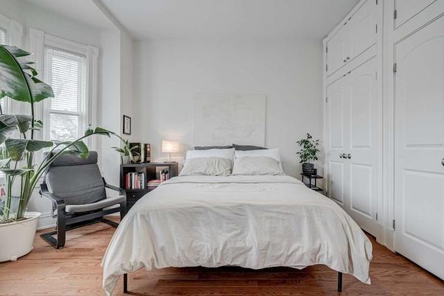 MAIN - 165 Major St, House attached with 3 bedrooms, 1 bathrooms and 1 parking in Toronto ON | Image 15