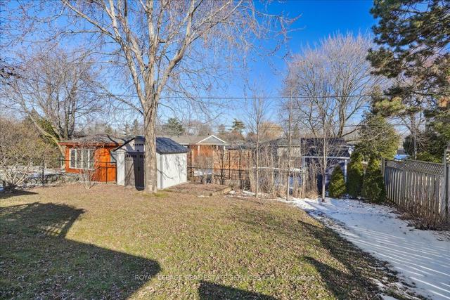 2148 Meadowbrook Rd, House detached with 3 bedrooms, 2 bathrooms and 4 parking in Burlington ON | Image 27