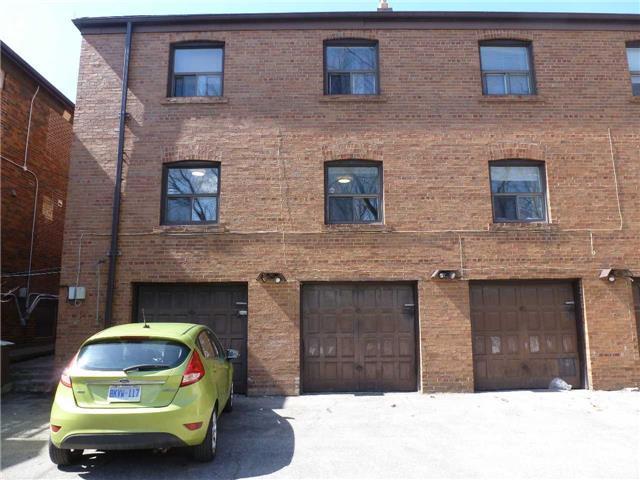 MAIN-1 - 1687 Bathurst St, House detached with 2 bedrooms, 1 bathrooms and 1 parking in Toronto ON | Image 13