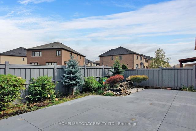 MAIN - 35 Godliman Rd, House detached with 4 bedrooms, 4 bathrooms and 4 parking in Brampton ON | Image 35