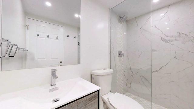 PH-16 - 230 King St E, Condo with 2 bedrooms, 1 bathrooms and 1 parking in Toronto ON | Image 17