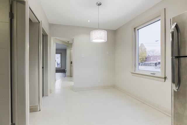 MAIN - 393 Royal York Rd, House other with 2 bedrooms, 1 bathrooms and 2 parking in Etobicoke ON | Image 13