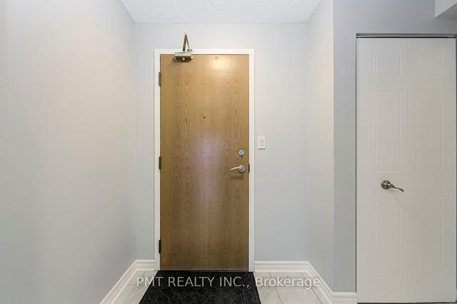 506 - 3 Hickory Tree Rd, Condo with 1 bedrooms, 1 bathrooms and 1 parking in York ON | Image 16