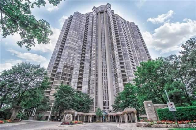 UPH1 - 45 Kingsbridge Garden Cir, Condo with 2 bedrooms, 3 bathrooms and 2 parking in Mississauga ON | Image 1