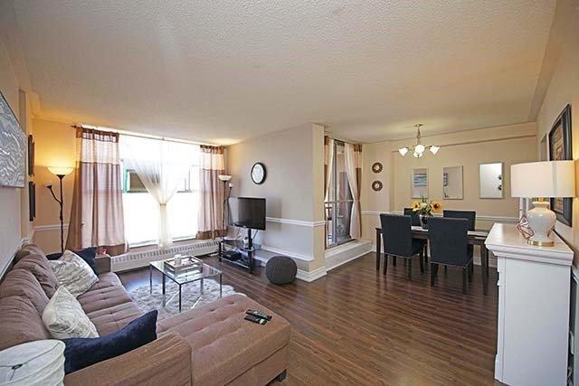 909 - 335 Driftwood Ave, Condo with 2 bedrooms, 1 bathrooms and 2 parking in North York ON | Image 1