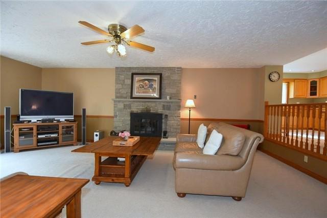 90 Azores Cres, House detached with 4 bedrooms, 3 bathrooms and 2 parking in Cambridge ON | Image 8