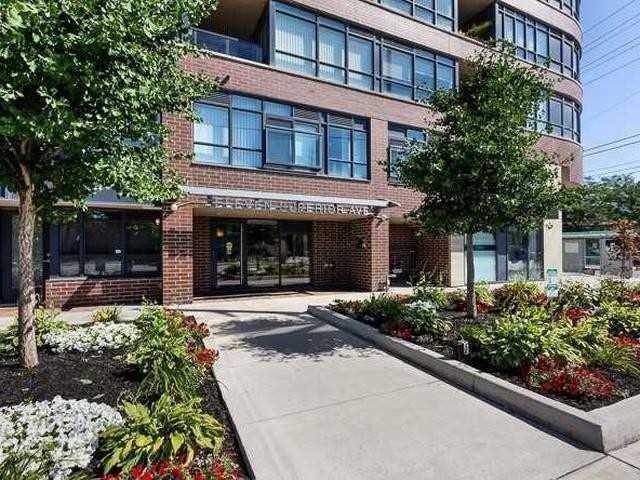 909 - 11 Superior Ave, Condo with 1 bedrooms, 1 bathrooms and 1 parking in Etobicoke ON | Image 2