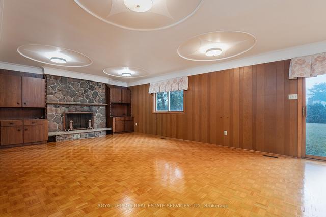 1A Leamington Ave, House detached with 4 bedrooms, 4 bathrooms and 6 parking in Etobicoke ON | Image 11