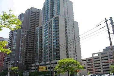 909 - 750 Bay St, Condo with 2 bedrooms, 2 bathrooms and 1 parking in Toronto ON | Image 1