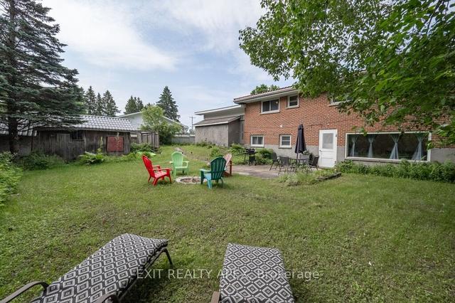 365 Wellington St N, House detached with 3 bedrooms, 2 bathrooms and 6 parking in Bracebridge ON | Image 35