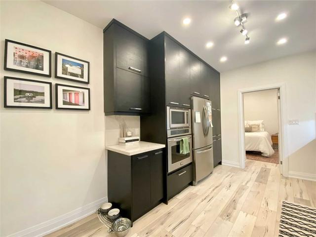 MAIN - 100 Massey St, House attached with 2 bedrooms, 2 bathrooms and 0 parking in Toronto ON | Image 16