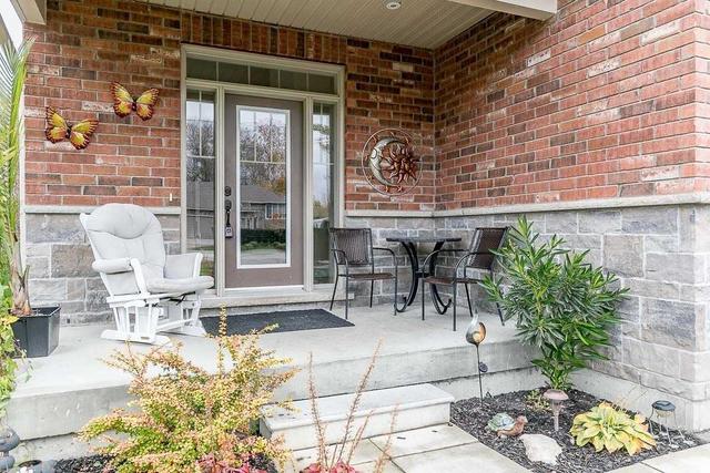 883 Pine Ave, House detached with 3 bedrooms, 3 bathrooms and 8 parking in Innisfil ON | Image 12