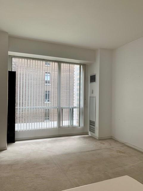 909 - 7 King St E, Condo with 0 bedrooms, 1 bathrooms and 0 parking in Toronto ON | Image 7