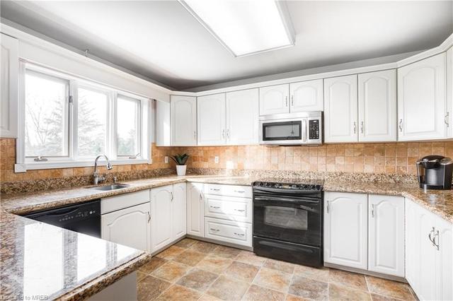 8849 Wellington Rd 50, House detached with 5 bedrooms, 3 bathrooms and 23 parking in Halton Hills ON | Image 6