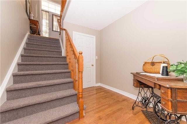 90 Cassels Rd E, House detached with 2 bedrooms, 3 bathrooms and 4 parking in Whitby ON | Image 13
