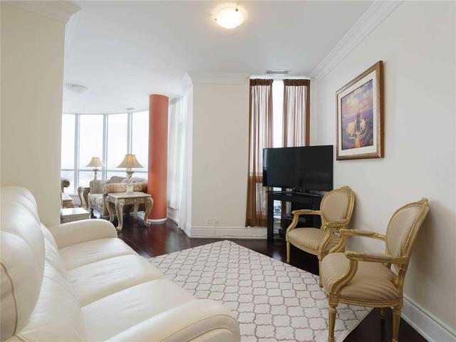 PH-201 - 18 Harding Blvd, Condo with 3 bedrooms, 3 bathrooms and 2 parking in Richmond Hill ON | Image 7