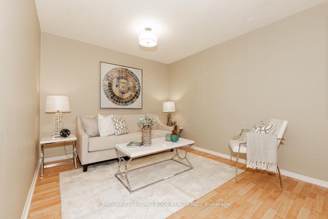 2218 - 7 Bishop Ave, Condo with 2 bedrooms, 2 bathrooms and 1 parking in Toronto ON | Image 13