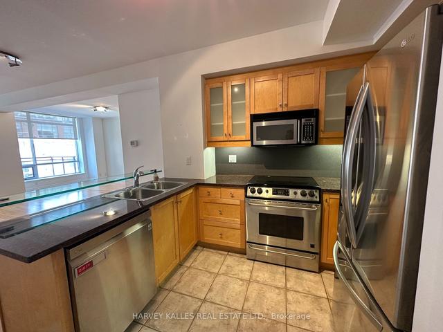 908W - 500 Queens Quay W, Condo with 2 bedrooms, 2 bathrooms and 1 parking in Toronto ON | Image 2