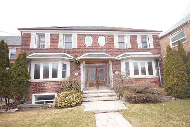 MAIN - 1232 Avenue Rd, House semidetached with 2 bedrooms, 1 bathrooms and 1 parking in Toronto ON | Image 1