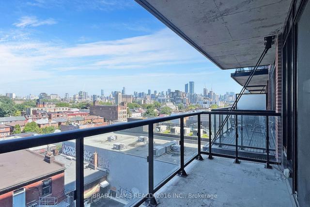 718 - 608 Richmond St W, Condo with 2 bedrooms, 2 bathrooms and 1 parking in Toronto ON | Image 21