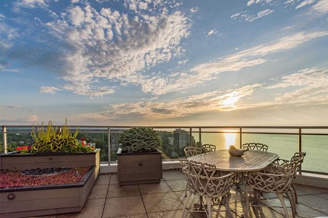 PH-1 - 360 Pearl St, Condo with 2 bedrooms, 3 bathrooms and 2 parking in Burlington ON | Image 30