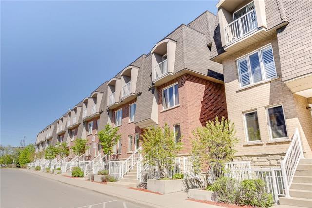 88 - 65 Turntable Cres, Townhouse with 3 bedrooms, 2 bathrooms and 1 parking in Toronto ON | Image 3