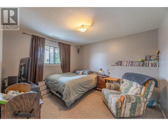13606 Cartwright Ave, House detached with 3 bedrooms, 2 bathrooms and null parking in Summerland BC | Image 25