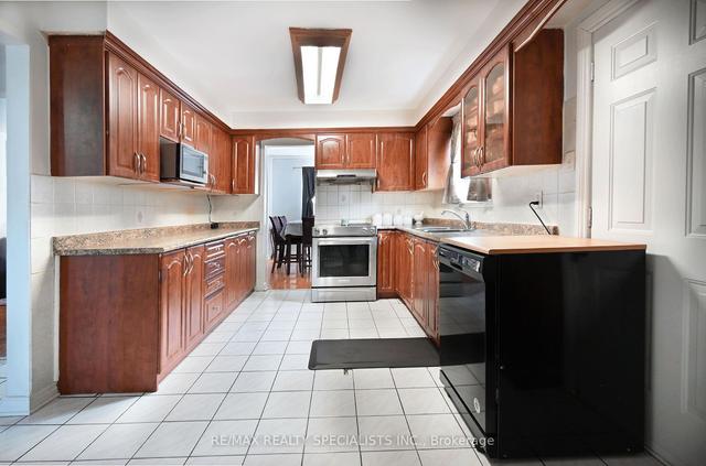 115 Morton Way, House detached with 4 bedrooms, 4 bathrooms and 6 parking in Brampton ON | Image 14