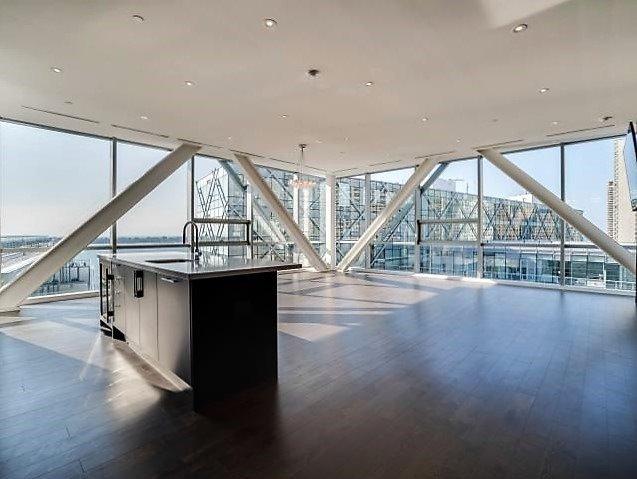 PH1301 - 39 Queens Quay E, Condo with 2 bedrooms, 3 bathrooms and 1 parking in Toronto ON | Image 1