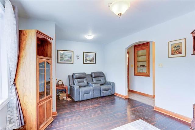420 Lambton St E, House detached with 2 bedrooms, 2 bathrooms and 3 parking in Durham ON | Image 33