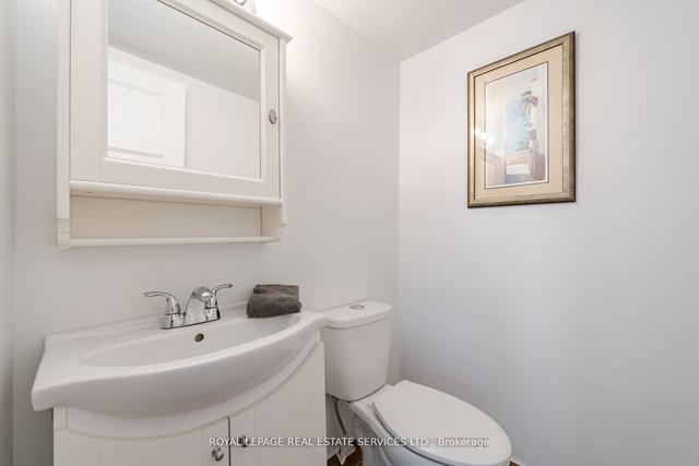 106 - 2 Valhalla Inn Rd, Townhouse with 3 bedrooms, 3 bathrooms and 1 parking in Toronto ON | Image 10