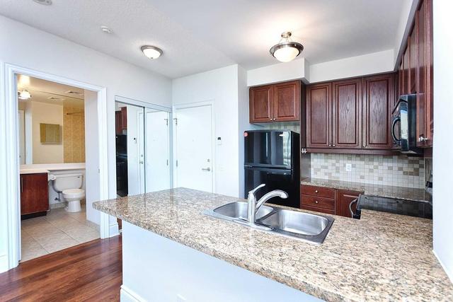 PH-20 - 25 Greenview Ave, Condo with 2 bedrooms, 2 bathrooms and 1 parking in North York ON | Image 11