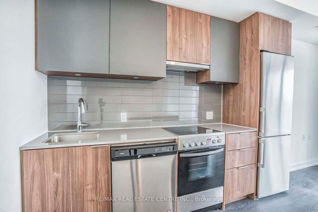 2406 - 203 College St, Condo with 2 bedrooms, 2 bathrooms and 0 parking in Toronto ON | Image 26