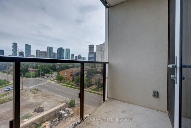 707 - 36 Elm Dr, Condo with 2 bedrooms, 3 bathrooms and 1 parking in Mississauga ON | Image 10