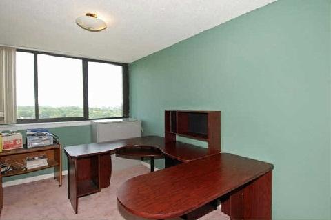 PH-1 - 40 Richview Rd, Condo with 3 bedrooms, 3 bathrooms and 1 parking in Etobicoke ON | Image 13