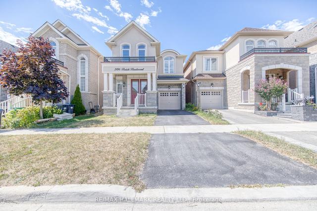 306 Buick Blvd, House detached with 2 bedrooms, 1 bathrooms and 1 parking in Brampton ON | Image 1