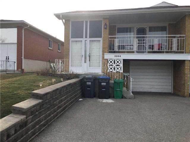 MAIN - 3264 Fieldgate Dr, House semidetached with 3 bedrooms, 1 bathrooms and 4 parking in Mississauga ON | Image 1