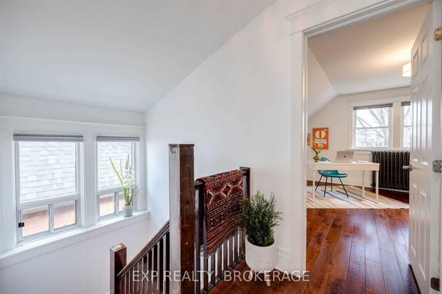 134 Westmount Ave, House detached with 6 bedrooms, 4 bathrooms and 2 parking in Toronto ON | Image 24