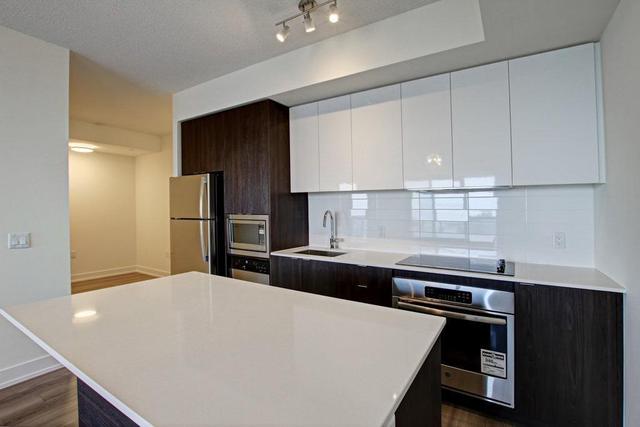 803 - 8 Ann St, Condo with 1 bedrooms, 2 bathrooms and 1 parking in Mississauga ON | Image 2