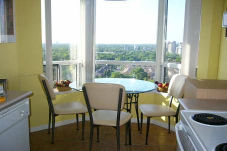 PH208 - 35 Finch Ave E, Condo with 2 bedrooms, 2 bathrooms and 1 parking in North York ON | Image 3