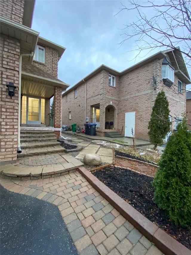 MAIN - 14 Manett Cres, House semidetached with 3 bedrooms, 3 bathrooms and 2 parking in Brampton ON | Image 15