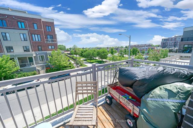 18 - 120 Long Branch Ave, Townhouse with 3 bedrooms, 3 bathrooms and 1 parking in Etobicoke ON | Image 3