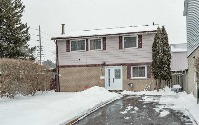 9 Hernon Crt, House semidetached with 3 bedrooms, 2 bathrooms and 2 parking in Brampton ON | Image 1