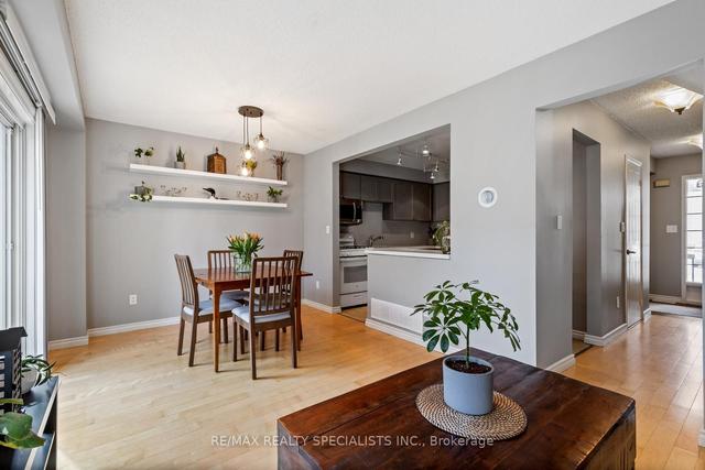 96 - 302 College Ave W, Townhouse with 3 bedrooms, 3 bathrooms and 2 parking in Guelph ON | Image 37