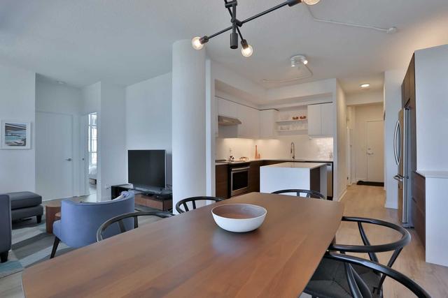 909 - 15 Bruyeres Mews, Condo with 2 bedrooms, 2 bathrooms and 1 parking in Toronto ON | Image 7