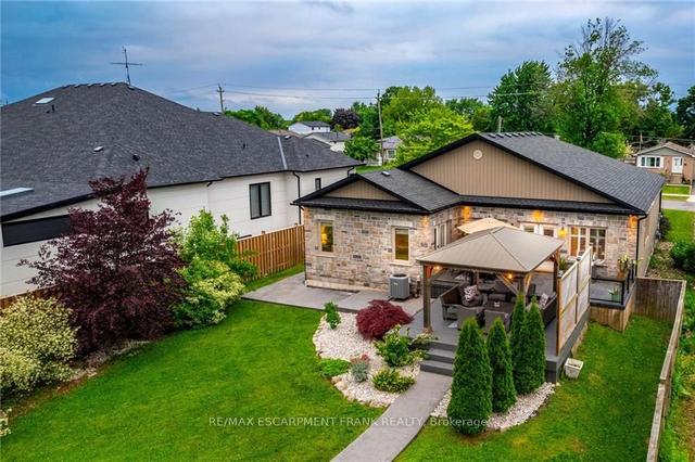 238 1 St Rd W, House detached with 4 bedrooms, 4 bathrooms and 8 parking in Stoney Creek ON | Image 33