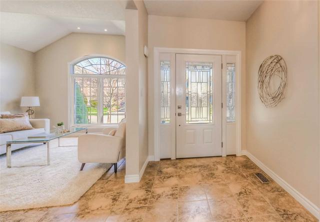 909 Manorbrook Crt, House detached with 5 bedrooms, 3 bathrooms and 4 parking in Kitchener ON | Image 23